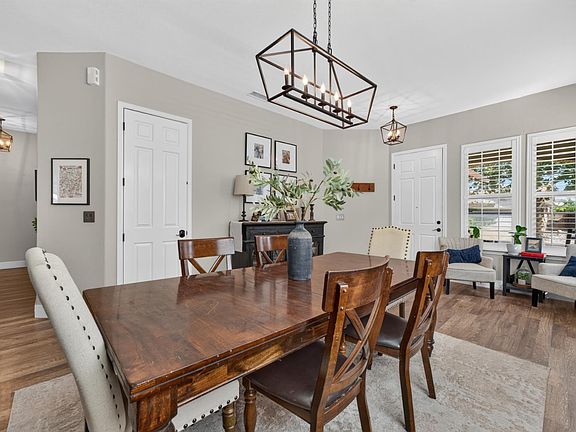 5th image of 1765 El Camino Verde Dr
