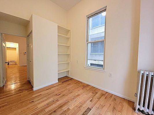 5th image of 312 W 87th St #2X