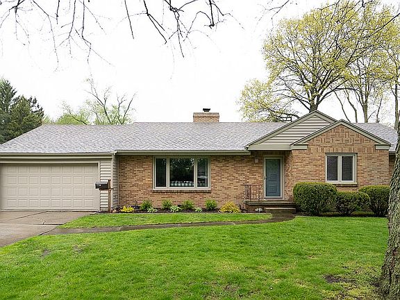2nd image of 4044 Talwood Ln