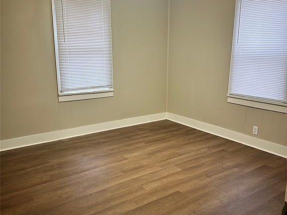 5th image of 315 Virginia St