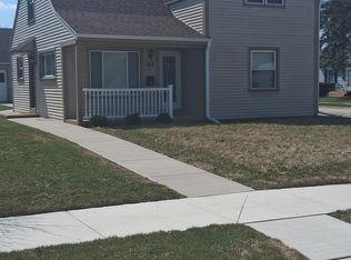 345 Harrison Ave, Waukesha, WI 53186