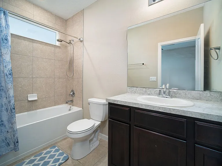 10932 Haws Ln — Photo 10