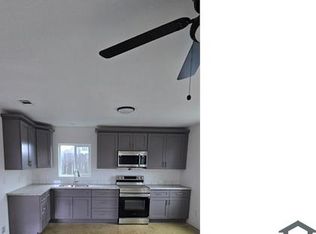 220 Sequoia Ave #2, Manteca, CA 95337