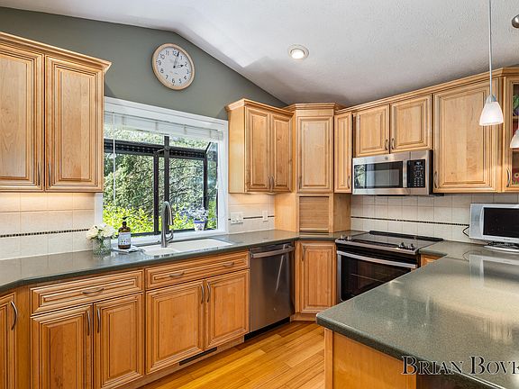 5th image of 5129 N Quail Crest Dr SE