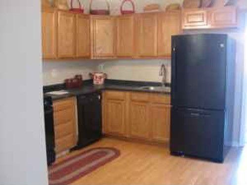 2nd image of 2641 E Somerset St