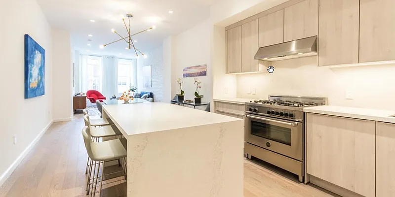 Rented by Compass | media 12