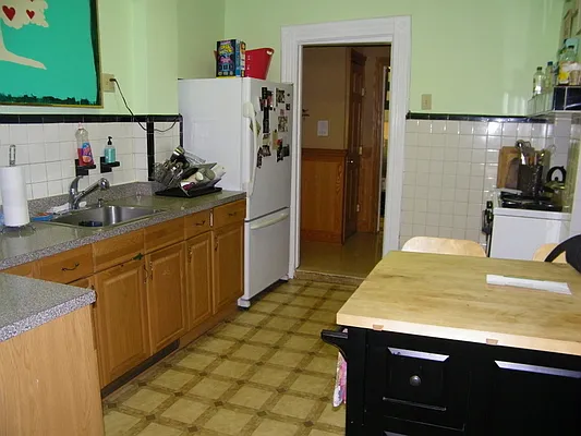 Rented by Francis Castoria LREB | media 14