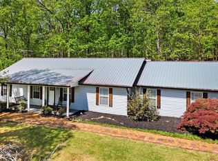 4136 Town Creek Rd, Cleveland, GA 30528