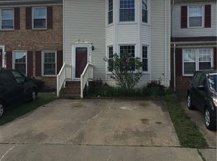 5426 Scholarship Dr, Virginia Beach, VA 23462