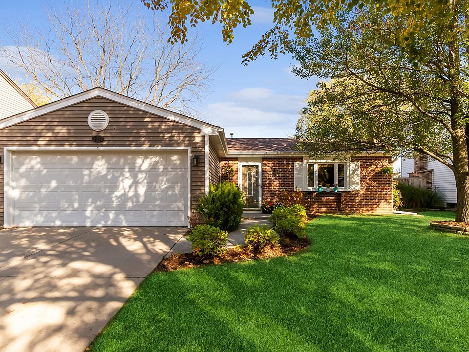 1st image of 211 Albert Dr