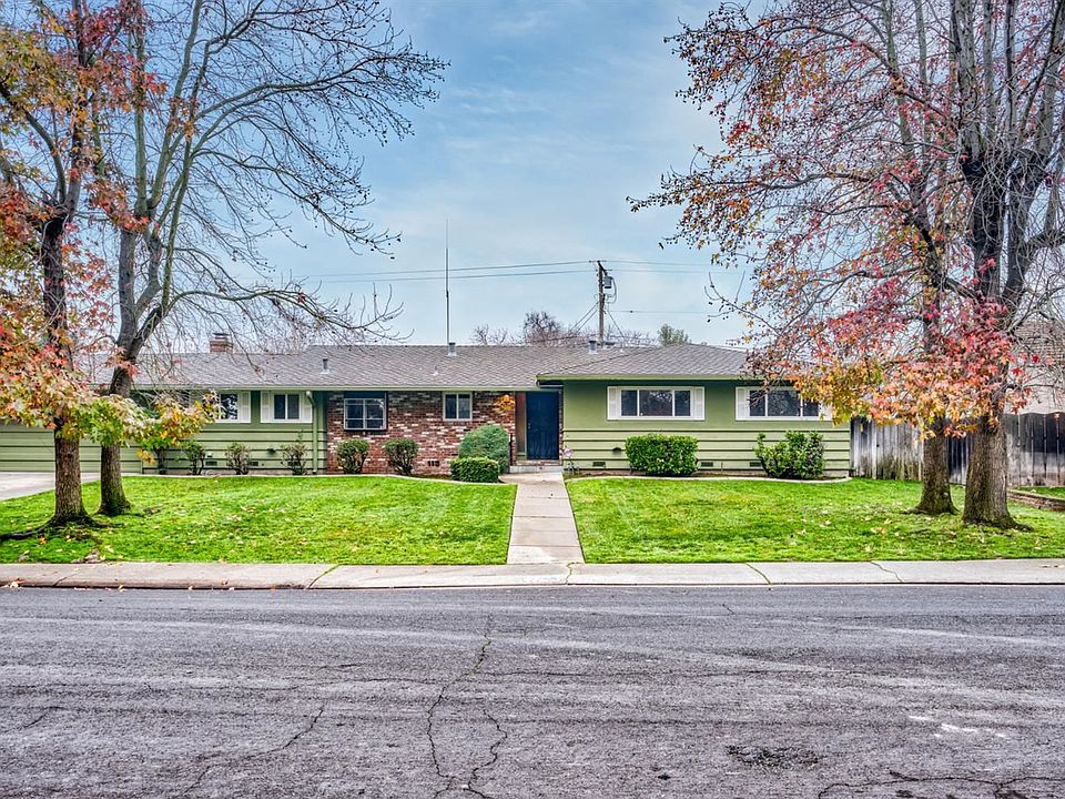 1st image of 7523 Park Woods Dr