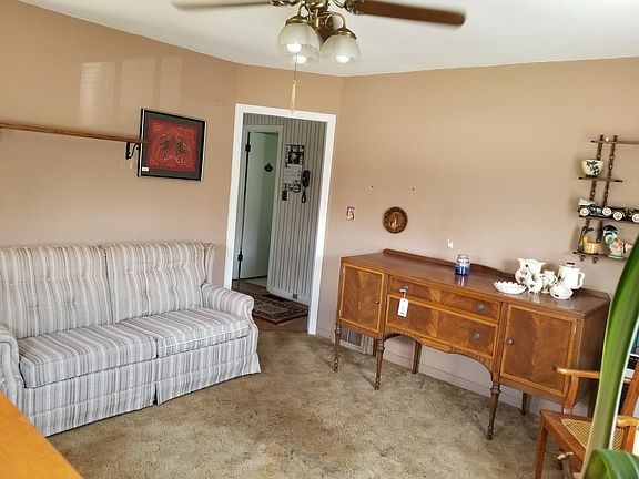 4th image of 125 N Gretta Ave