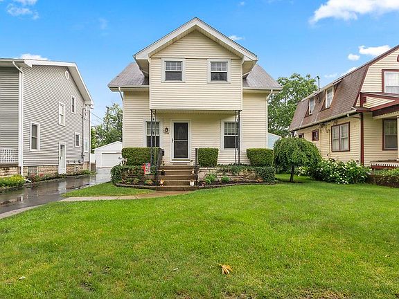 2nd image of 1288 Broadview Ave