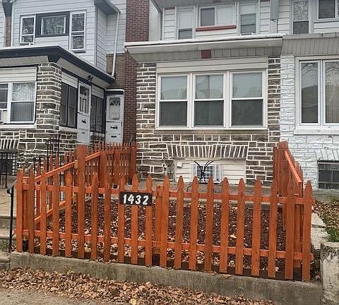 2nd image of 1432 Nedro Ave #1