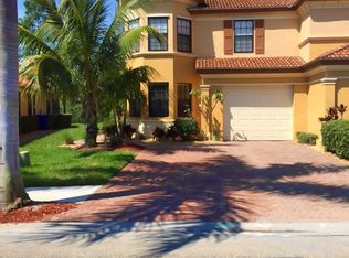 9094 Water Tupelo Rd, Fort Myers, FL 33912