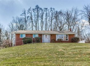 101 Glen David Dr, Pittsburgh, PA 15238