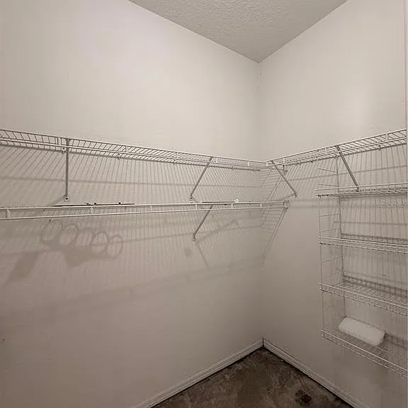 3010 Victoria Dr — Photo 28