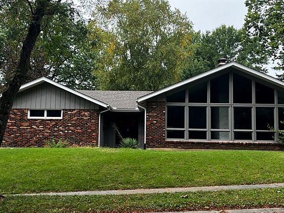 2nd image of 440 N Hardesty Ave #820828