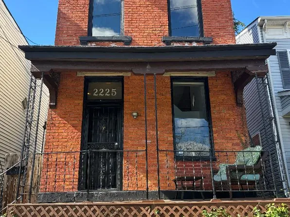 2225 Symmes St, Cincinnati, OH 45206