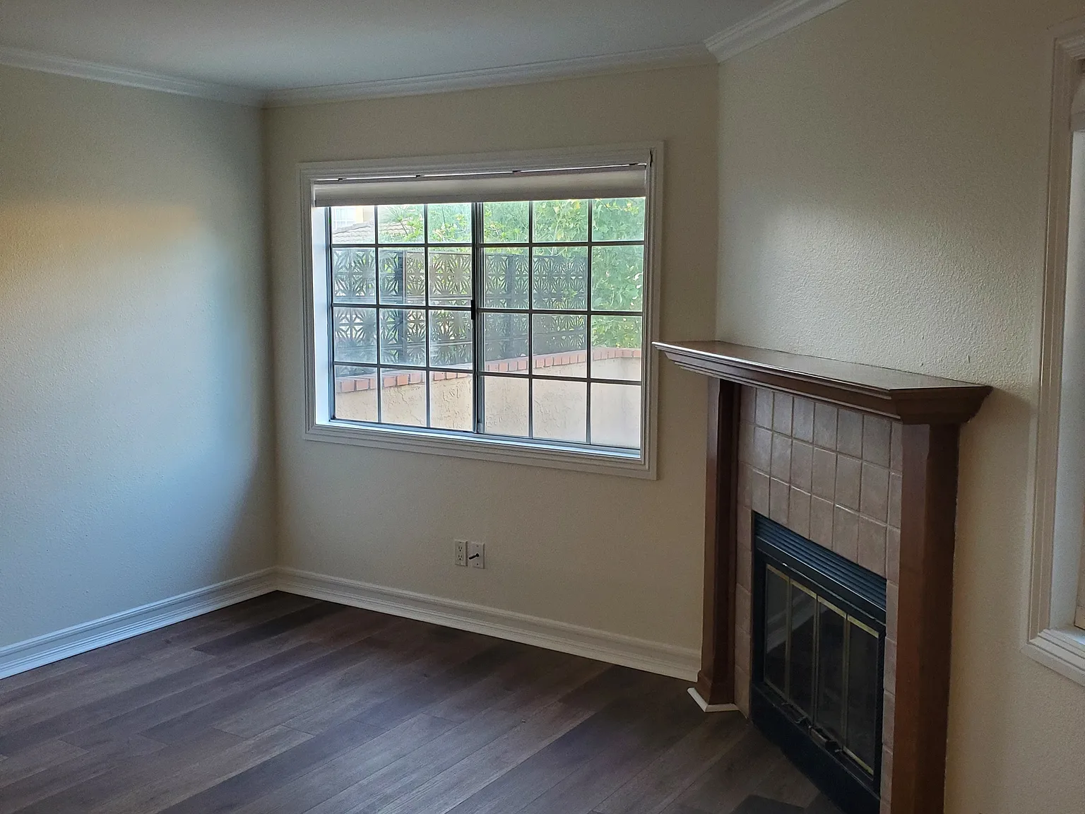 3 bed, 1286 sqft, $2,950 — Photo 3