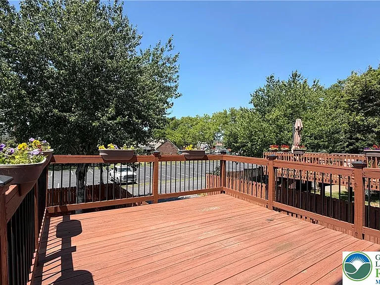 1334 Easton Rd — Photo 29
