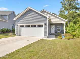 216 Pastoral Ct, Sneads Ferry, NC 28460