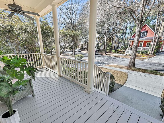 4th image of 5142 Coral Reef Dr