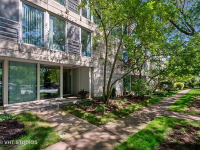 3453 Harrison St, Evanston, IL, 60201