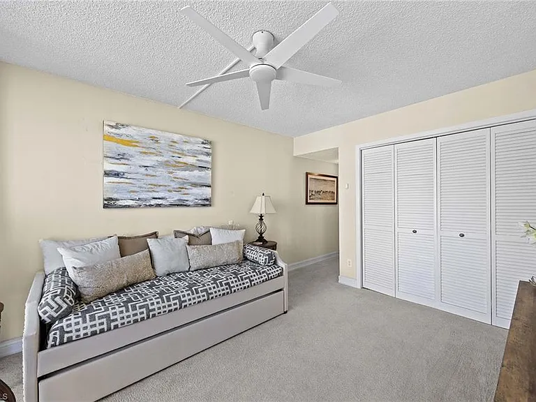 4401 Gulf Shore Blvd N #C-804 — Photo 28