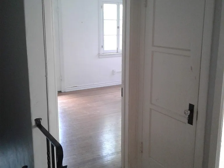 upstairs larger room