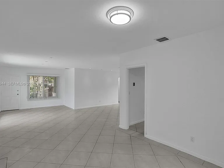 8851 Byron Ave — Photo 19
