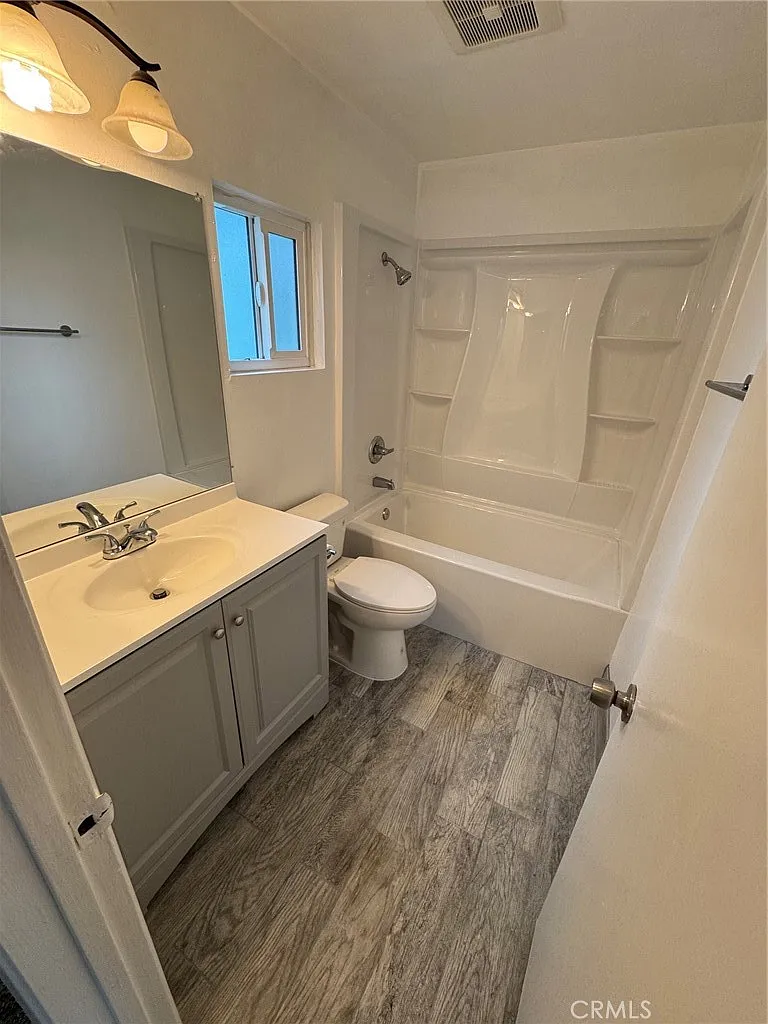 1 bed, 650 sqft, $2,150 — Photo 4