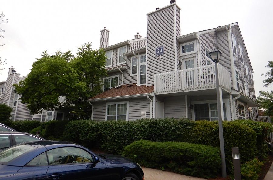 24 Fox Run Dr, Englewood, NJ 07631 Zillow