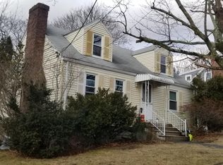 29 Puritan Rd, Watertown, MA 02472