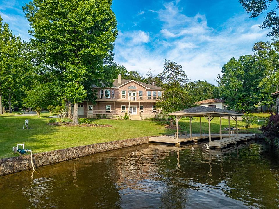 1st image of 128 Waterview Dr
