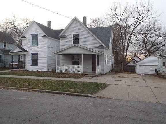 1st image of 1551 North Ave NE