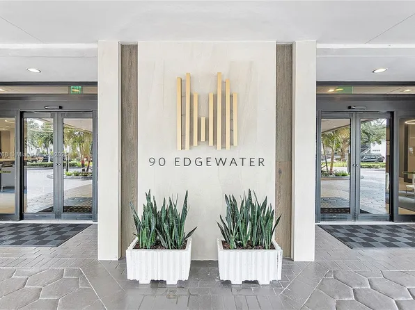 90 Edgewater Dr APT 1211, Coral Gables, FL 33133