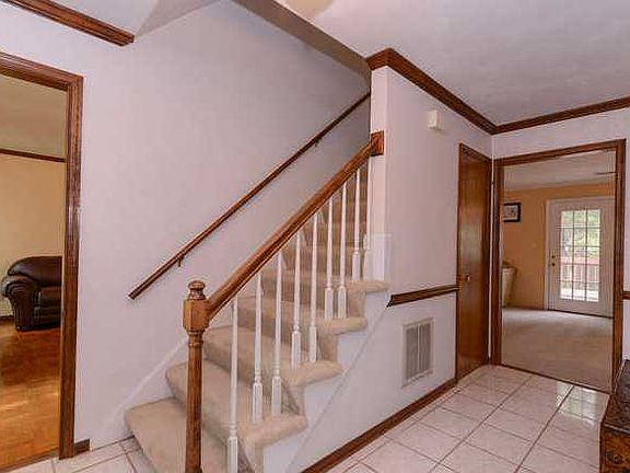 2nd image of 4412 Wellesley Ct