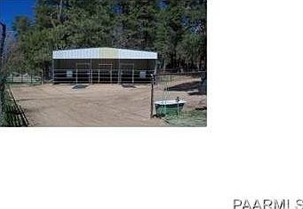 3 stall barn
