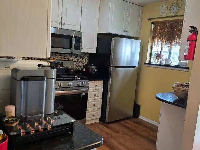 2 Tulip Ct — Photo 16