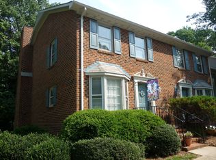 2878 Park Pl, Greensboro, NC 27410