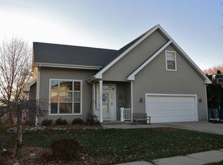 3743 S 91st St, Milwaukee, WI 53228