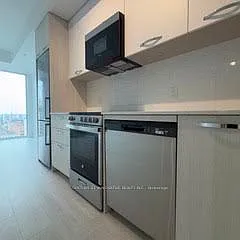 75 James St S #1407 — Photo 16