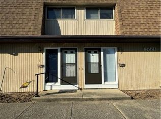 5221 Cline Rd UNIT E, Kent, OH 44240