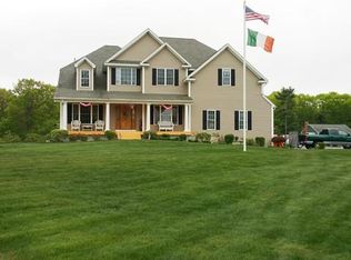 1 Marrissa Cir, Charlton, MA 01507