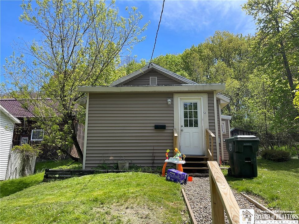 1st image of 53 Ellicott St