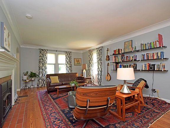 4th image of 5939 Cambridge Ave