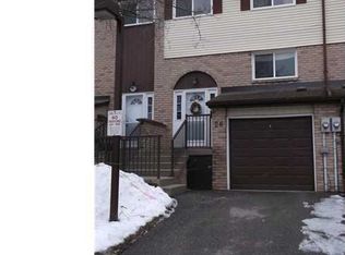 52 Adelaide St #26, Barrie, ON