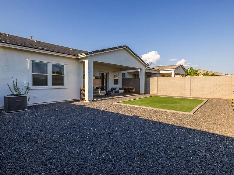 10209 E Thistle Ave — Photo 22