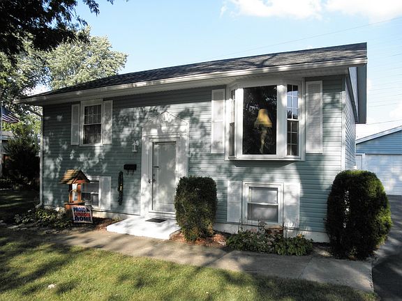 2nd image of 1310 Edgerton Dr
